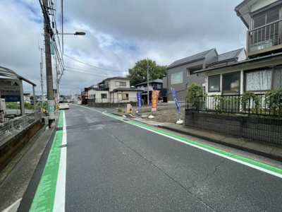 【前面道路含む現地写真】 | 府中市四谷4丁目2棟新築戸建て　2号棟