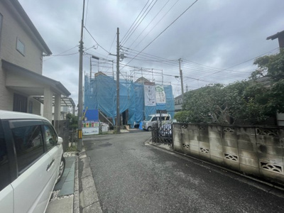 【前面道路含む現地写真】 | 府中市西原町2丁目新築戸建て2棟　2号棟