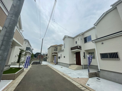【前面道路含む現地写真】 | 仲介手数料無料　府中市矢崎町3丁目新築戸建て6棟　E号棟