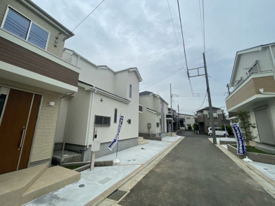 【前面道路含む現地写真】 | 仲介手数料無料　府中市矢崎町3丁目新築戸建て6棟　E号棟
