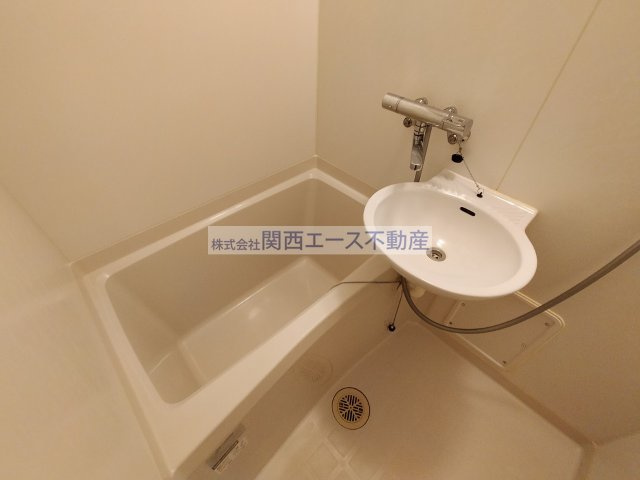 【浴室】 | レオパレス瓢箪山