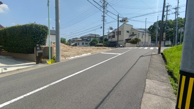 【前面道路含む現地写真】 | 天白区高坂町第２期　３号棟〈仲介手数料無料〉高坂小・久方中　新築一戸建て