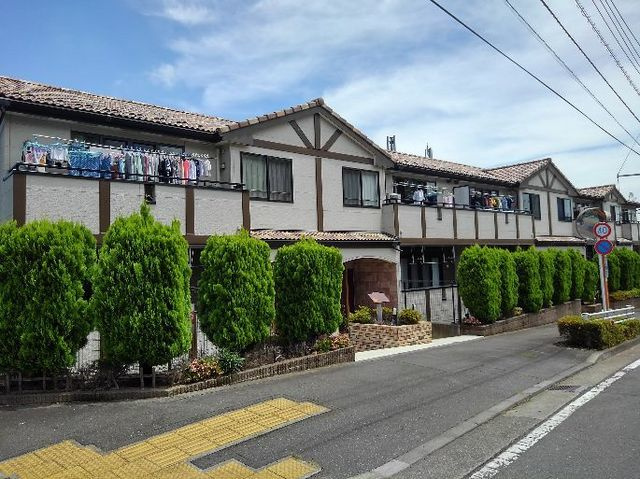 パインズ・ステージ