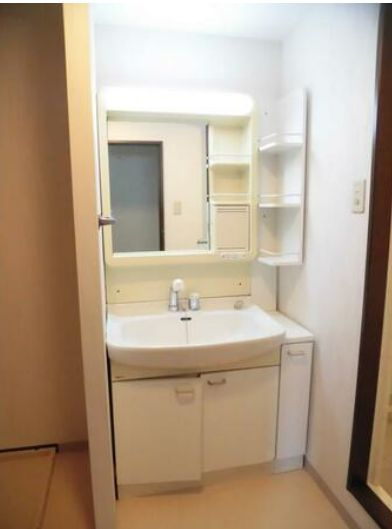 Mシティ盛南大橋の独立洗面台