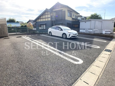 【駐車場】 | イルマーレ石神 | 駐車場完備です