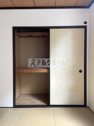 エスト北木の本の収納