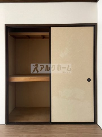 エスト北木の本の収納