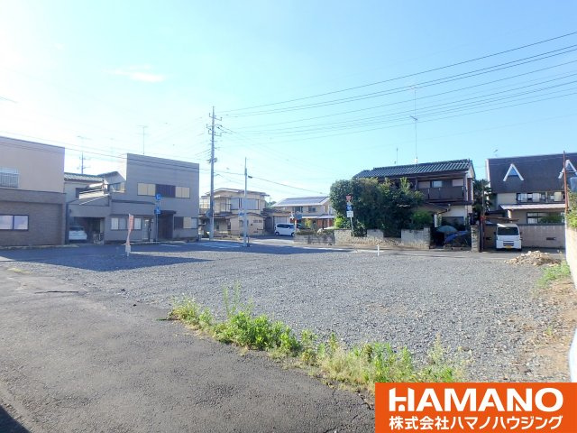 筑西市甲第3：1号棟の前面道路含む現地写真