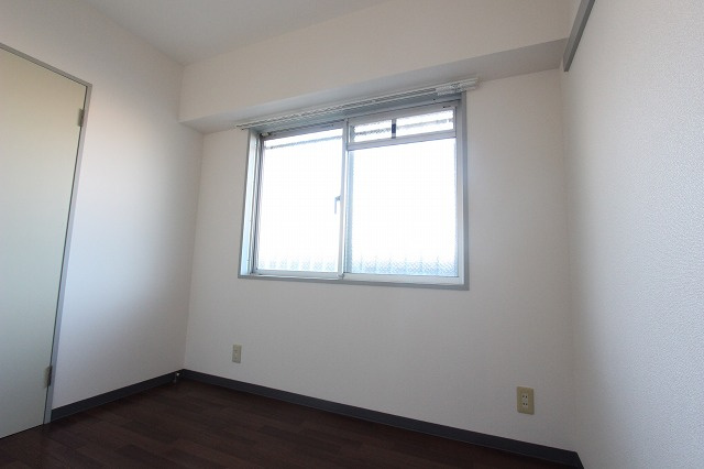 プレミール中央の寝室