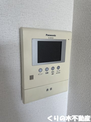 【セキュリティ】 | ヴィラフローラⅠ | モニター付きインターホン完備