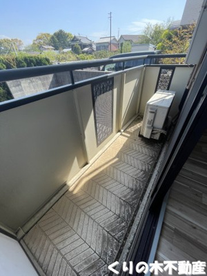 【バルコニー】 | ヴィラフローラⅠ | 陽当たり良好なバルコニーです