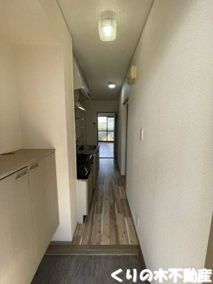 【玄関】 | ヴィラフローラⅠ | 落ち着いた玄関です