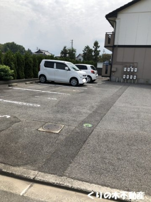 【駐車場】 | ヴィラフローラⅠ | 駐車場があります