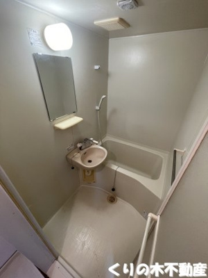 【浴室】 | ヴィラフローラⅠ | 日々の暮らしに欠かせないお風呂です