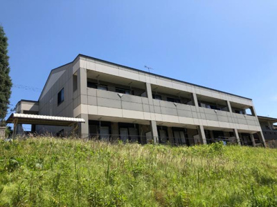 【外観】 | ハイツももの里 | 外観写真（昼）