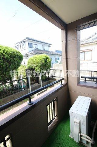 グリーンヒルのバルコニー|外からの目が気にならないバルコニーで洗濯物が干せます