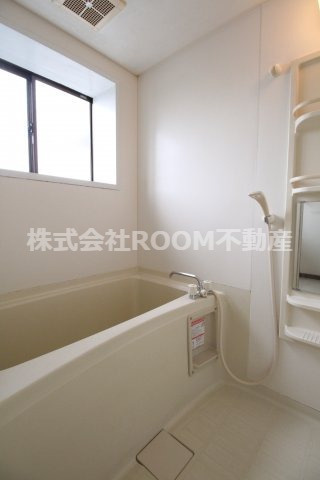 グリーンヒルの浴室|コンパクトで使いやすいお風呂です