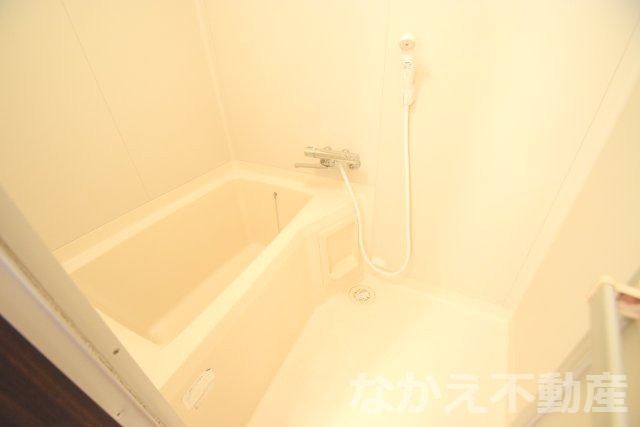 【浴室】 | 日々の疲れを癒すお風呂付です
