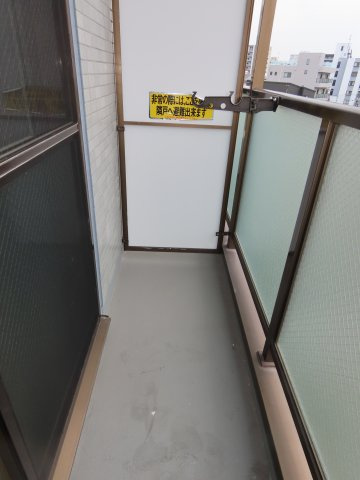 レオンハイツのバルコニー