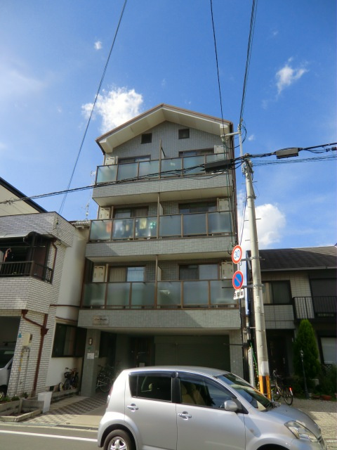レオンハイツ