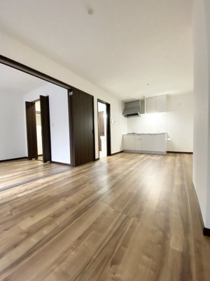 【居間・リビング】 | TJ紀三井寺