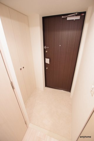 プランドール北浜　仲介手数料無料の玄関