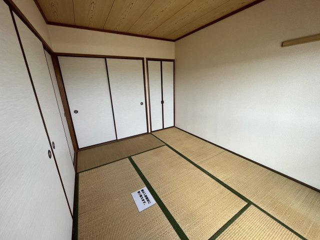 ピーチフローレⅡの和室