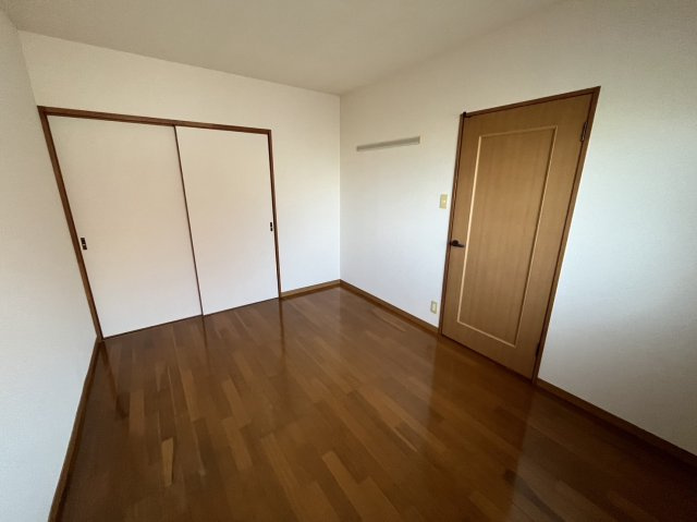 ピーチフローレⅡの洋室