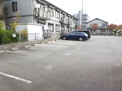 【駐車場】 | クレフ