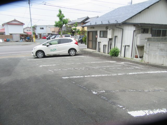 東原タリアセンの駐車場