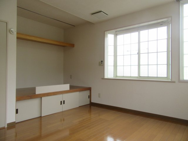 東原タリアセンの洋室|広々とした洋室です