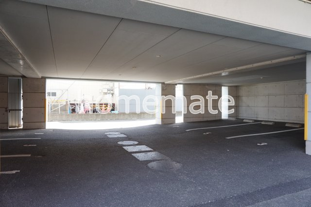 熊本市南区田井島１丁目の賃貸マンションの駐車場