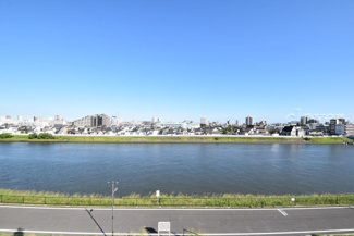 【展望】 | 物件のお問い合わせは、 ０１２０－７００－９６８までお気軽にどうぞ！
バルコニーからの眺望　リバービュー