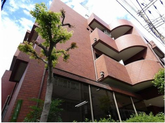 【外観】 | H28年フルリノベ済のマンション♪東・南向き２面バルコニー・角部屋です！