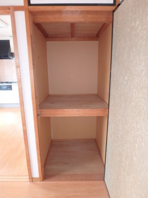 【収納】 | ビバリーガーデン大島Ａ | 大島　ビバリーガーデン大島Ａ　2ＤＫ　収納