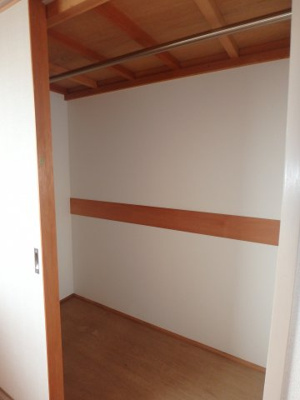 【収納】 | ビバリーガーデン大島Ａ | 大島　ビバリーガーデン大島Ａ　2ＤＫ　収納