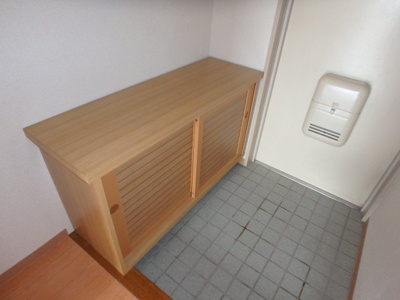 【収納】 | ビバリーガーデン大島Ａ | 大島　ビバリーガーデン大島Ａ　2ＤＫ　収納