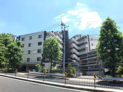 【外観】 | プレシス多摩永山レヴィエ　リフォーム済み | 外観も気になるポイント