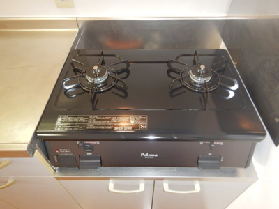 【キッチン】 | ビバリースクエアＣ | 2口ガスコンロがついてます
