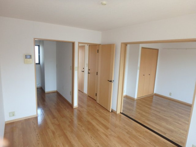 【居間・リビング】 | ビバリースクエアＣ | 大島　ビバリースクエアＣ　1LDK　居間・リビング