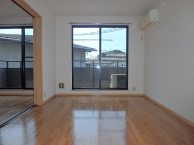 【居間・リビング】 | ビバリースクエアＣ | 大島　ビバリースクエアＣ　1LDK　居間・リビング