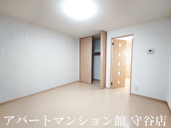 ヴィラージュの寝室