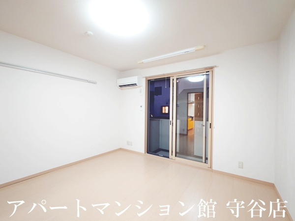 ヴィラージュの居間・リビング