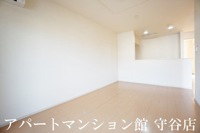 ベル フローラの周辺