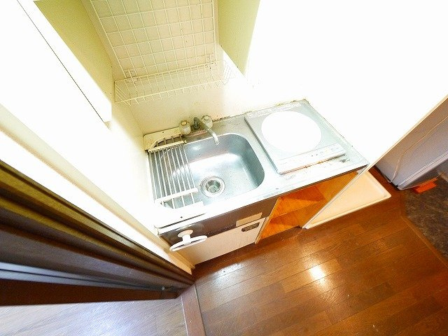 シティパレス生駒谷田町Ｐ７のキッチン|お料理しやすいキッチンです