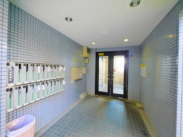 シティパレス生駒谷田町Ｐ７のその他共用部分|集合ポスト