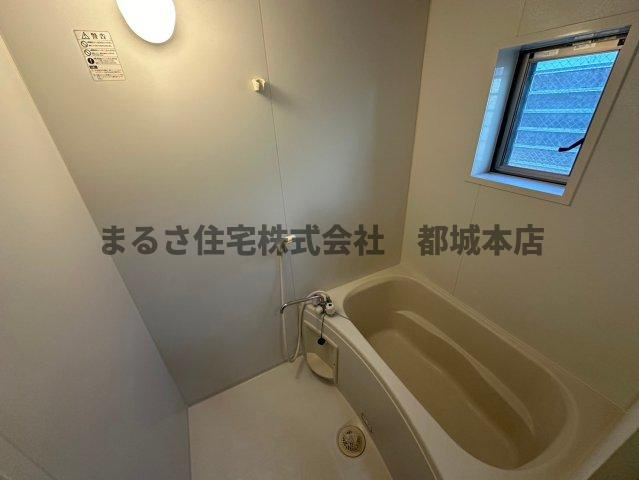 アヴァンセ宮丸の浴室