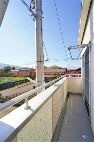 シャンドゥ・フルール【キャッシュバック対象物件】のバルコニー|暖かな日差しのふりそそぐバルコニー