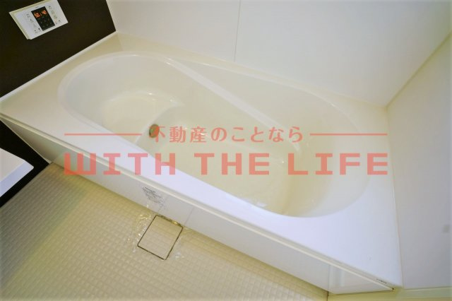 シャンドゥ・フルール【キャッシュバック対象物件】の浴室|日々の疲れを癒すお風呂付です