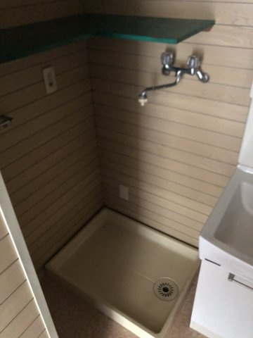 Aスタービルの洗面所|室内洗濯機置き場